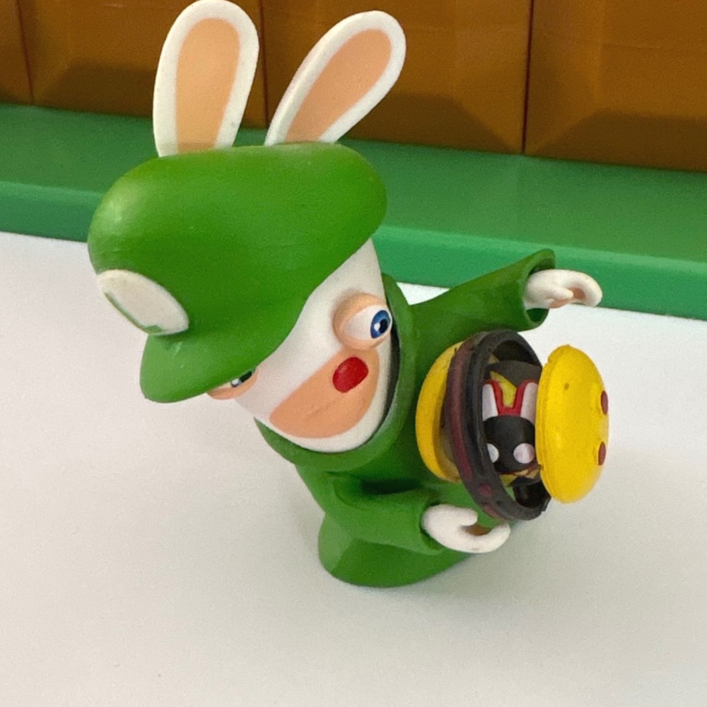 Ubisoft Mario + Rabbids Kingdom Battle Rabbid Luigi Mini Figure 3" Green Rabbit - Picture 3 of 8